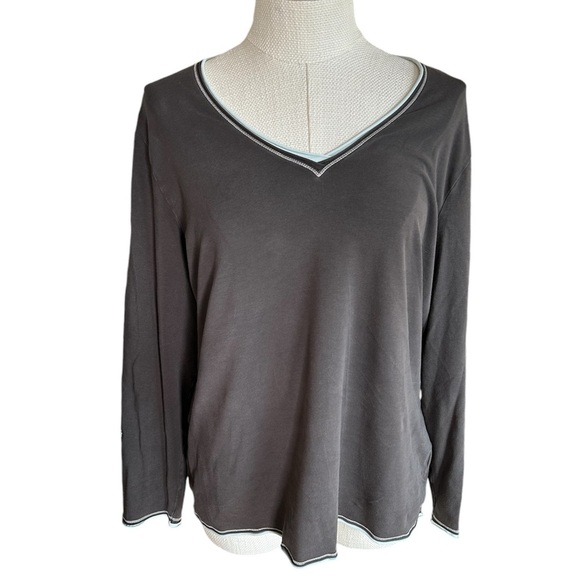 Multicolored V-Neck Long Sleeve Blouse - Picture 1 of 6